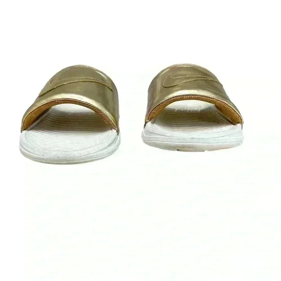 NIKE BENASSI SOLARSOFT  SOLID SP 'LIQUID GOLD' METALLIC SLIDES - Picture 2 of 8